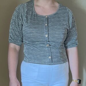 Cropped, Tight-fitting Top with Nonfunctional Buttons